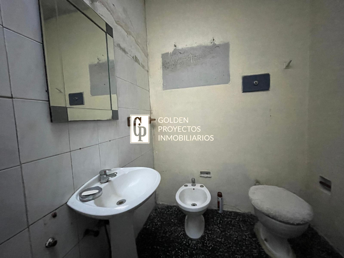 Casa ID.251 - Padron unico en venta con renta,Maroñas.