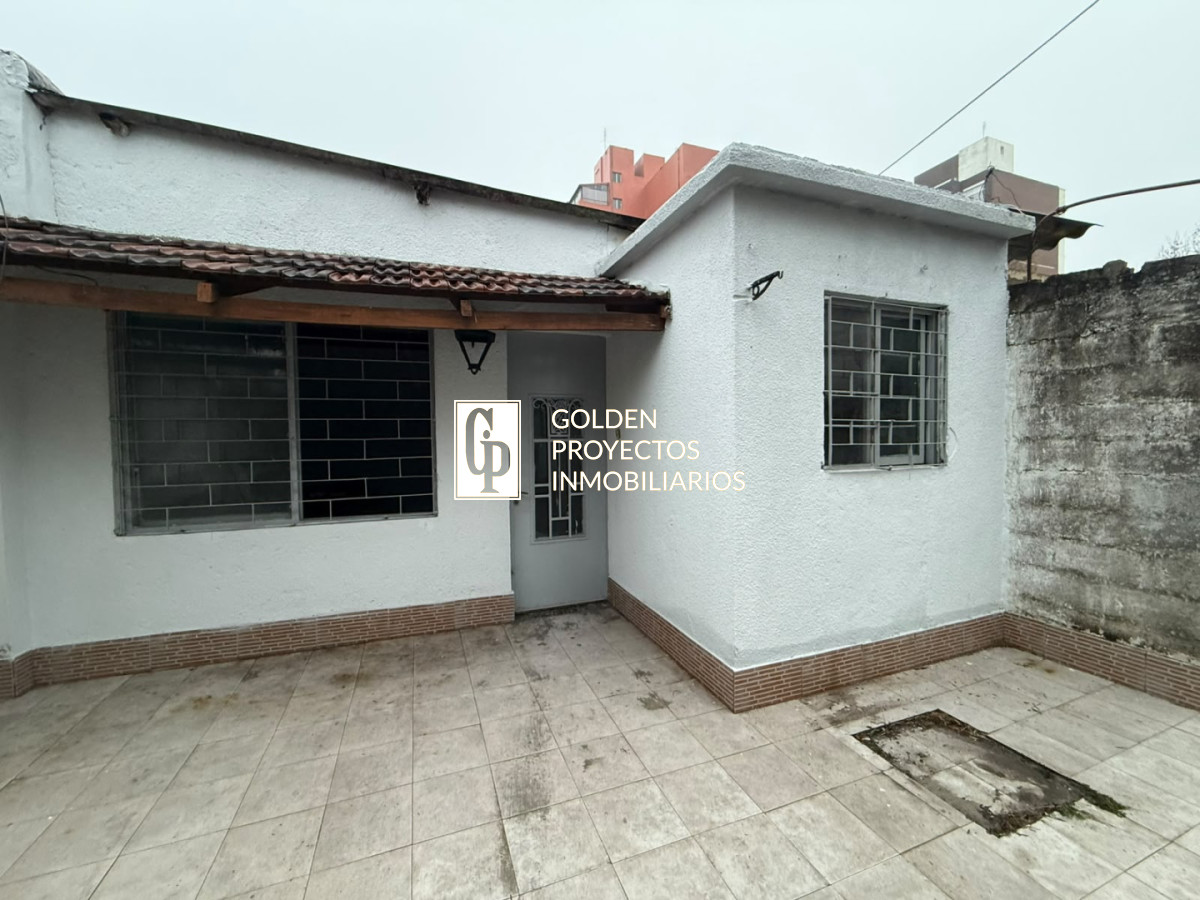 Casa ID.825 - Casa en Alquiler 2 dormitorios y Patio Parque Batlle 
