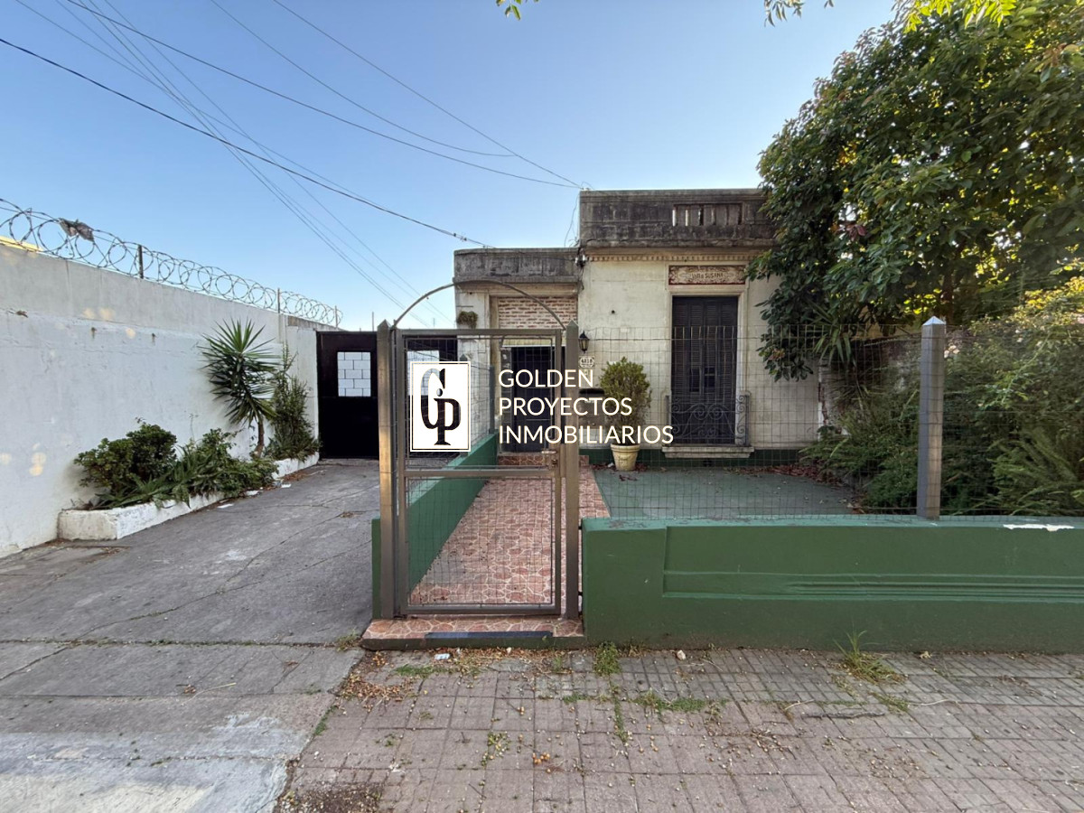 Casa ID.672 - Casa en Alquiler 2 dormitorios y Cochera Malvin Norte 