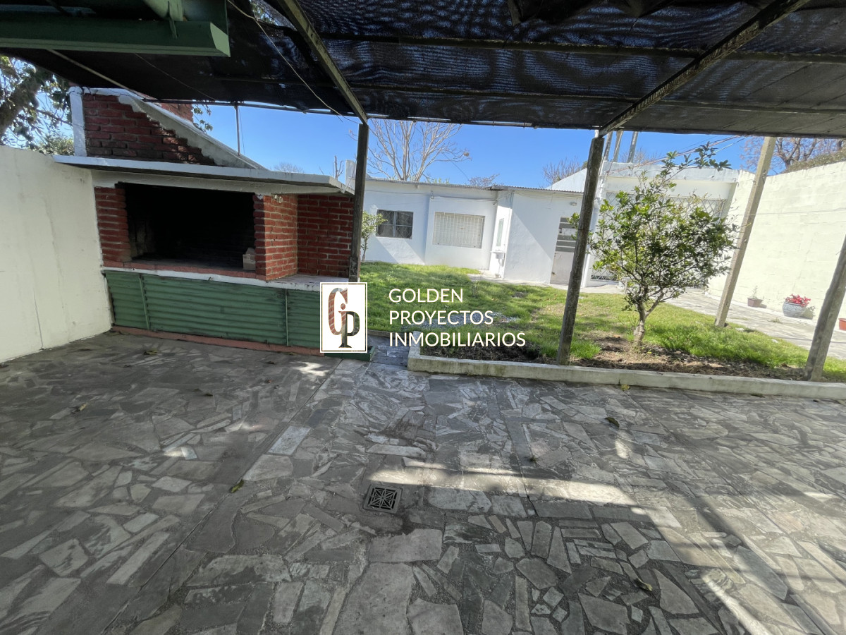 Casa ID.885/ - Casa 3 dormitorios y apartamento en venta en aires puros