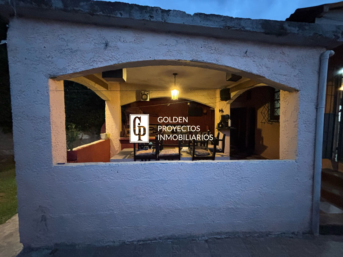Casa ID.456 - Casa en venta, 4 dormitorios, Sayago.