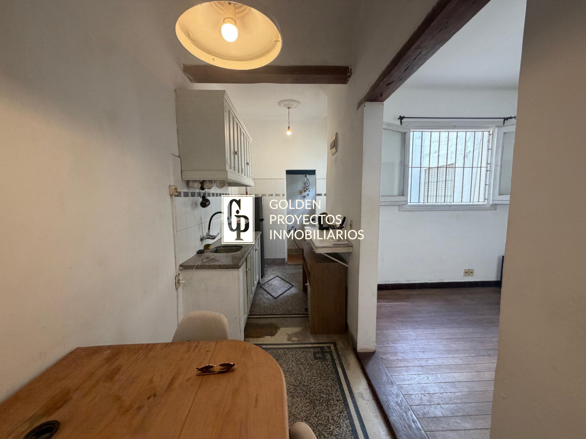 Casa ID.635/Casa-En-Venta-De-4-Dormitorios-En-Tres-Cruces - Casa En Venta De 4 Dormitorios En Tres Cruces