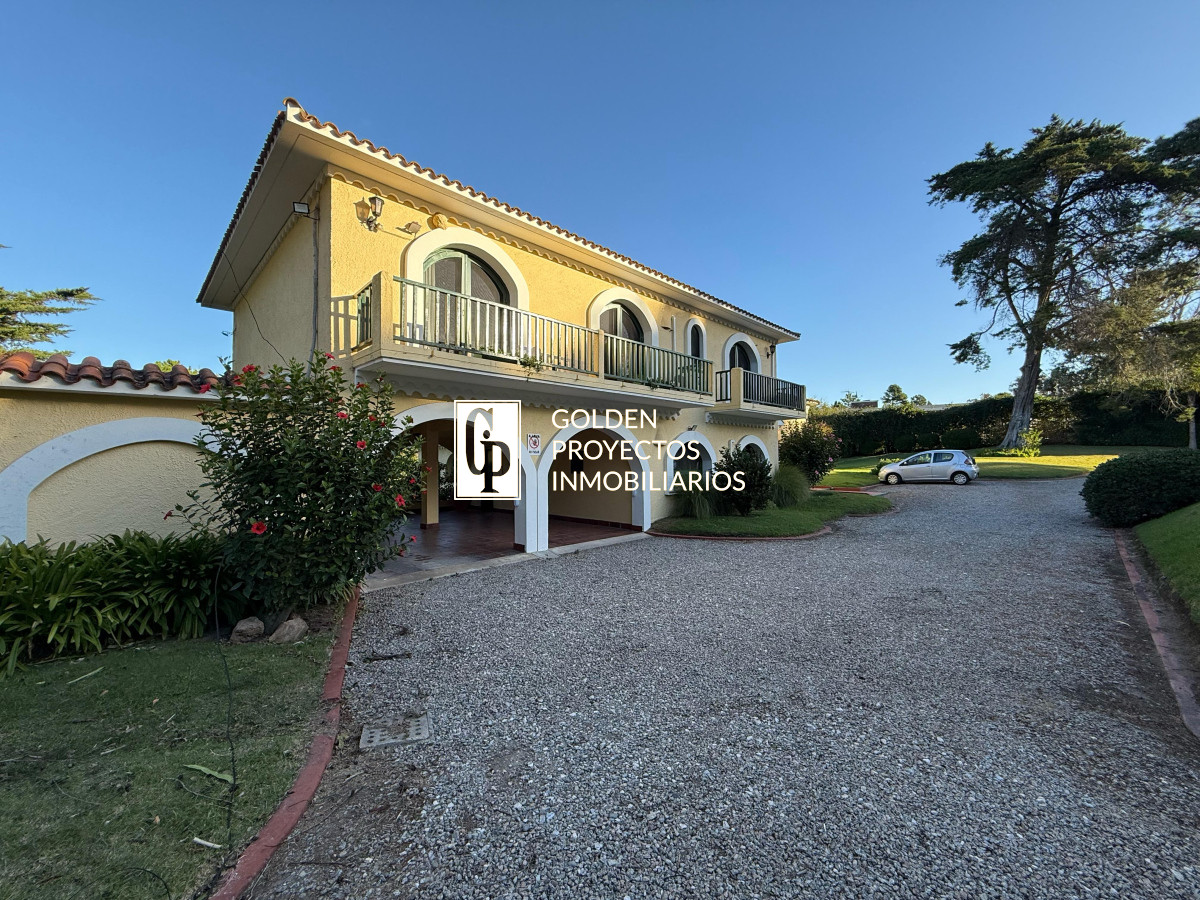 Casa ID.468 -  Casa en Alquiler Anual Punta del Este 