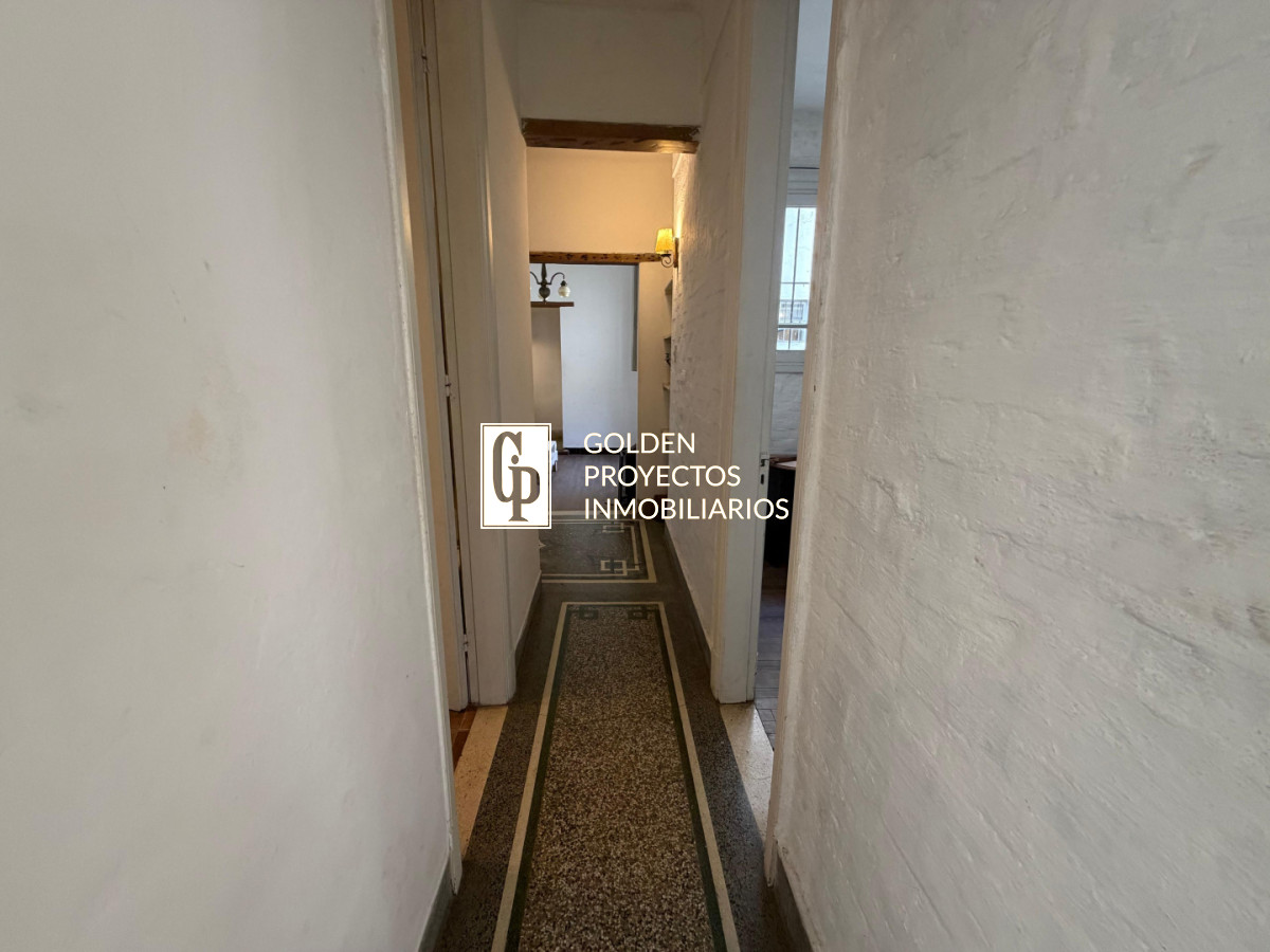 Casa ID.635/Casa-En-Venta-De-4-Dormitorios-En-Tres-Cruces - Casa En Venta De 4 Dormitorios En Tres Cruces