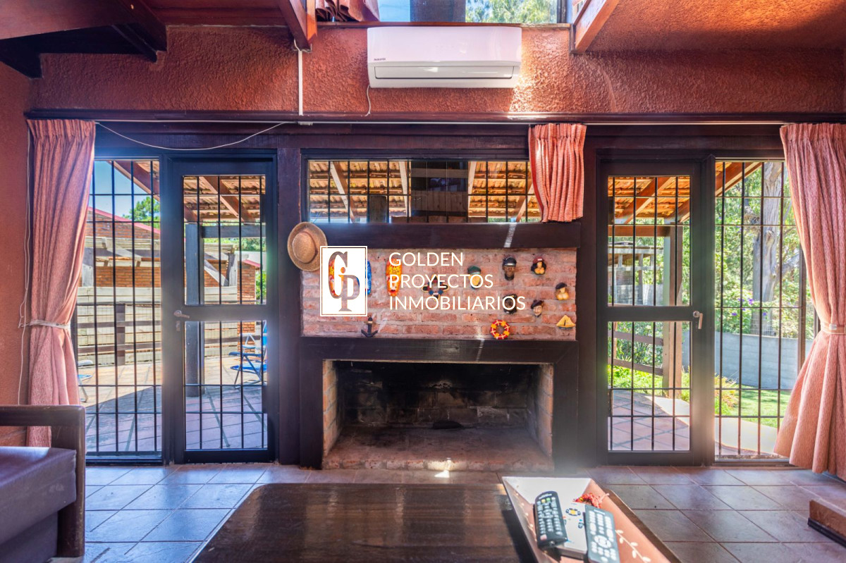 Casa ID.413/Casa-en-venta-tres-dormitorios-Playa-hermosa - Casa en venta tres dormitorios Playa hermosa