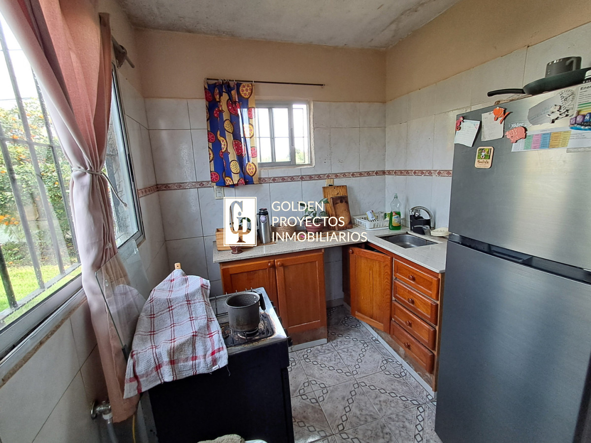 Casa ID.820/Casa-en-Venta-Dos-Dormitorios-con-Terreno-y-Cochera-en-Villa-García - Casa en Venta Dos Dormitorios con Terreno y Cochera en Villa García