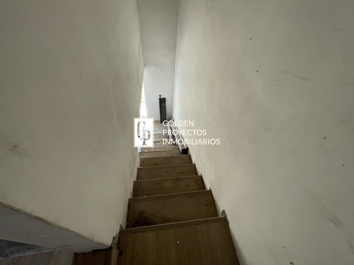 Casa ID.700 - Casa en venta,3 dormitorios,Belvedere.