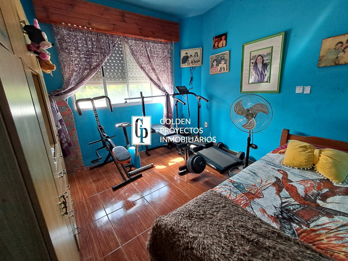 Casa ID.760/Venta-Padrón-Único-Tres-Casas-con-Terreno-y-Cochera-en-Las-Piedras - Venta Padrón Único Tres Casas con Terreno y Cochera en Las Piedras