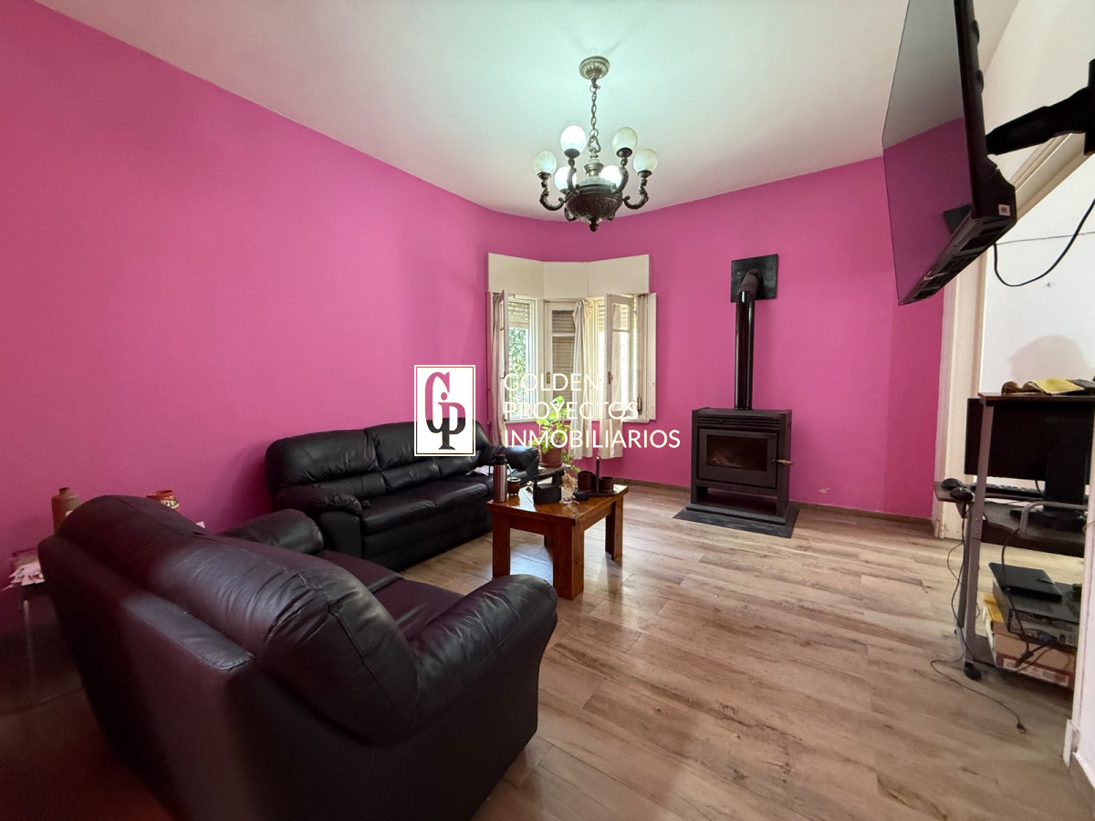 Casa ID.434/Casa-en-Venta-3-dormitorios-2-baños-garage-en-Atahualpa - Casa en Venta 3 dormitorios 2 baños garage en Atahualpa