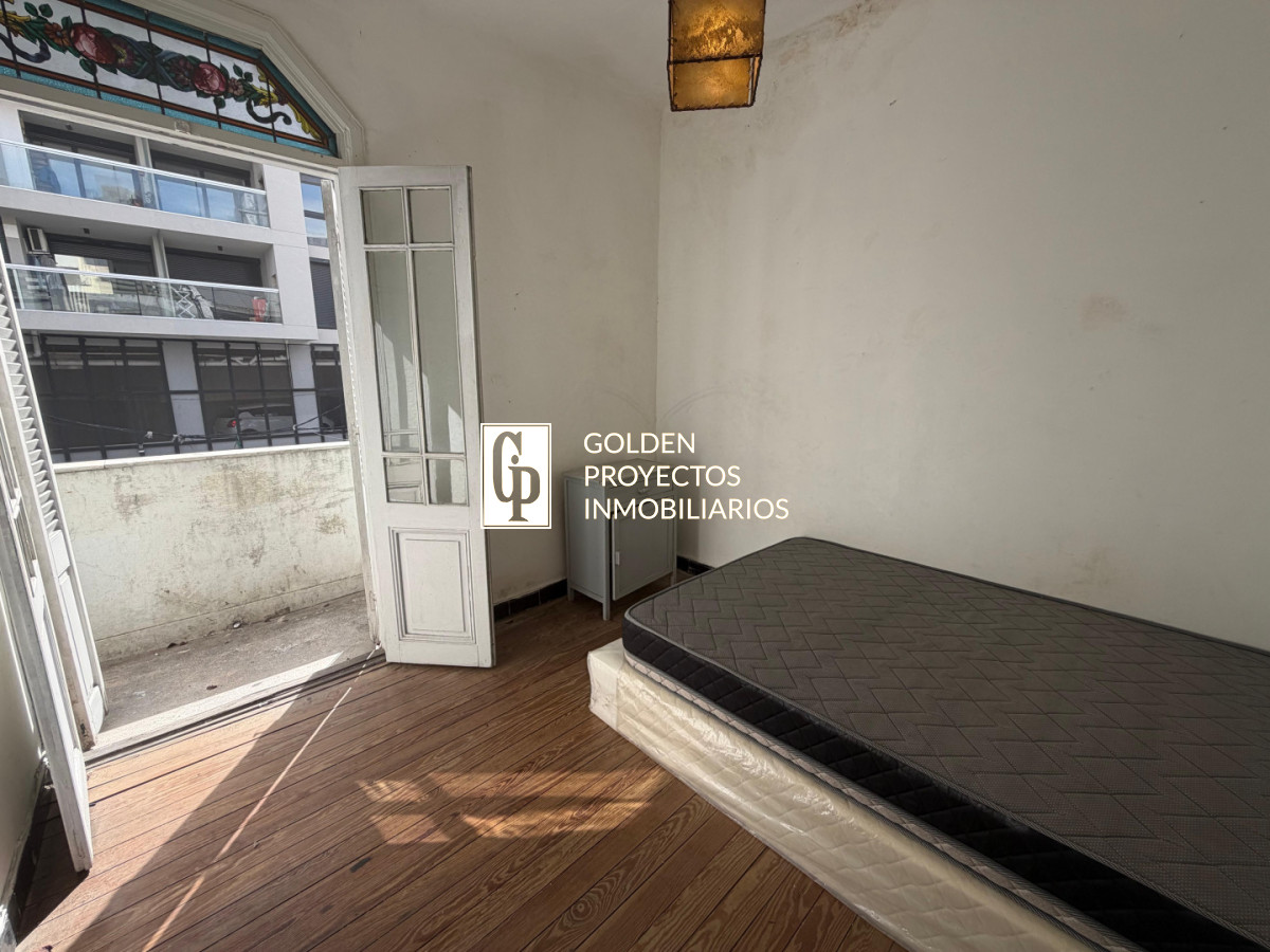 Casa ID.635/Casa-En-Venta-De-4-Dormitorios-En-Tres-Cruces - Casa En Venta De 4 Dormitorios En Tres Cruces