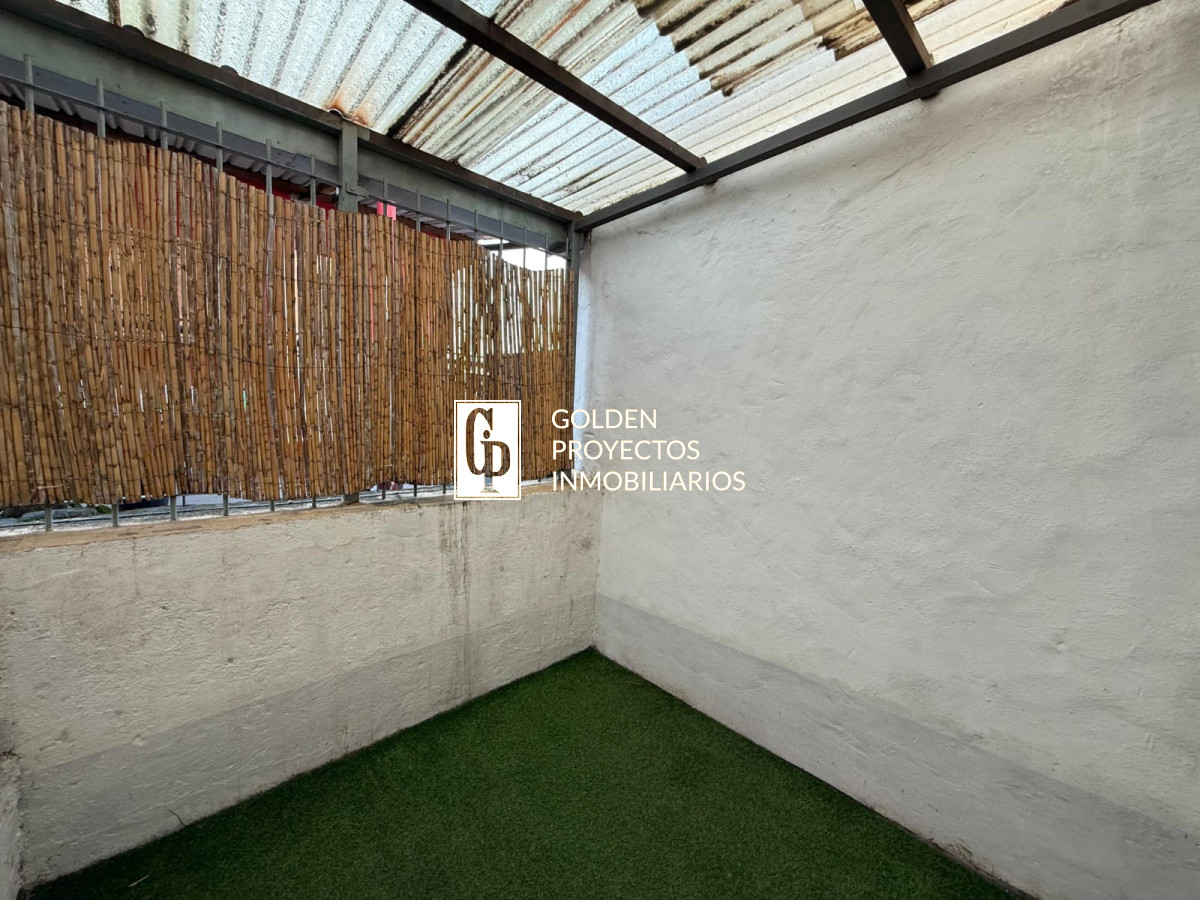 Casa ID.576/Casa-En-Venta-De-2-Dormitorios-En-La-Blanqueada - Casa En Venta De 2 Dormitorios En La Blanqueada