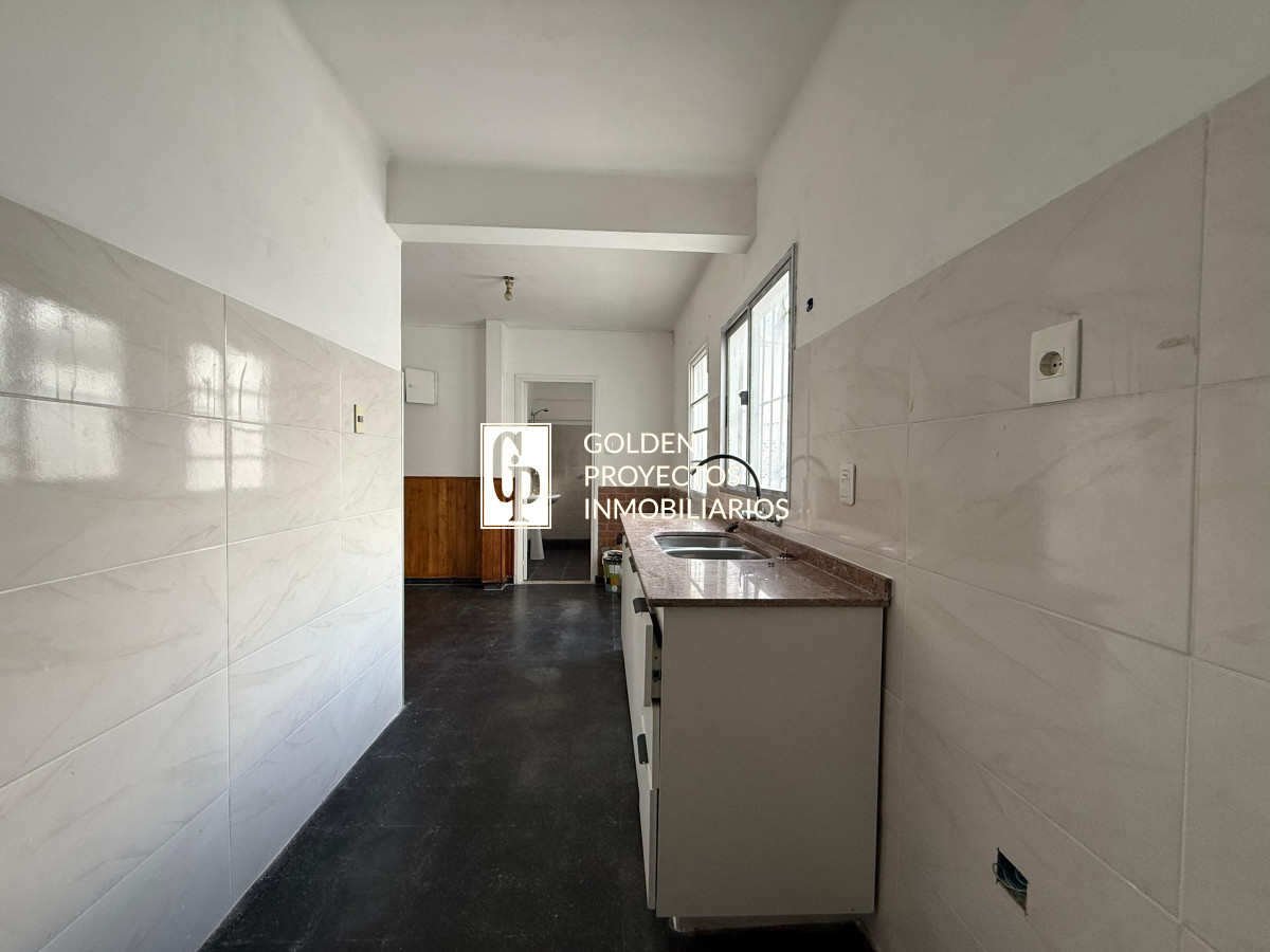Casa ID.559 - Casa en Alquiler 3 dormitorios en Brazo Oriental
