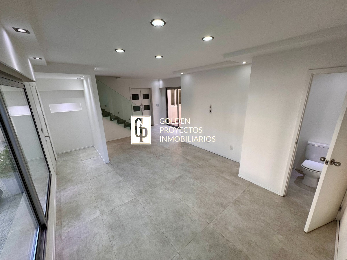Casa ID.511 - Casa En Alquiler de 4 Dormitorios En Pocitos