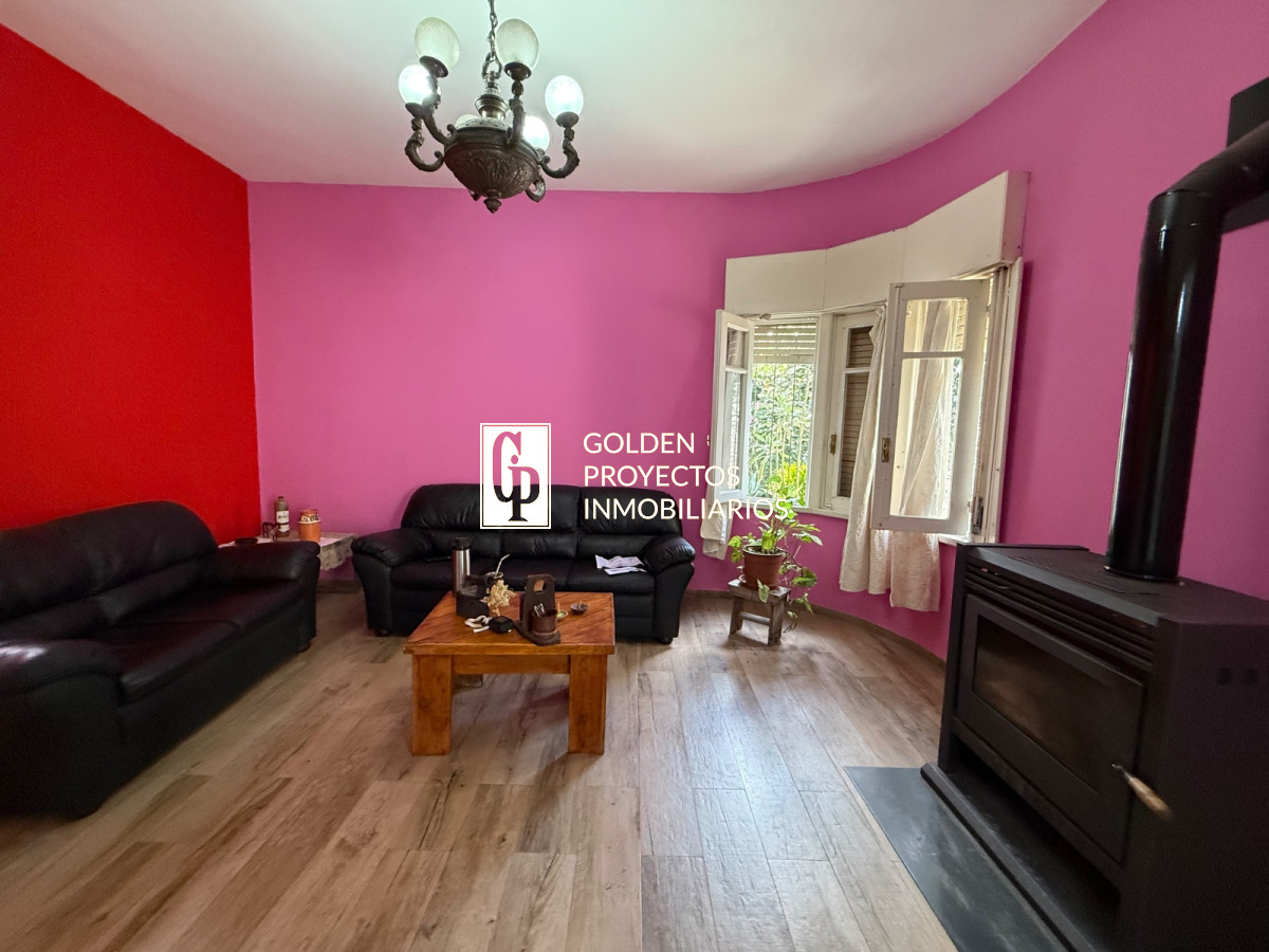 Casa ID.432/Casa-en-Venta-3-dormitorios-2-baños-garage-en-Brazo-Oriental- - Casa en Venta 3 dormitorios 2 baños garage en Brazo Oriental 