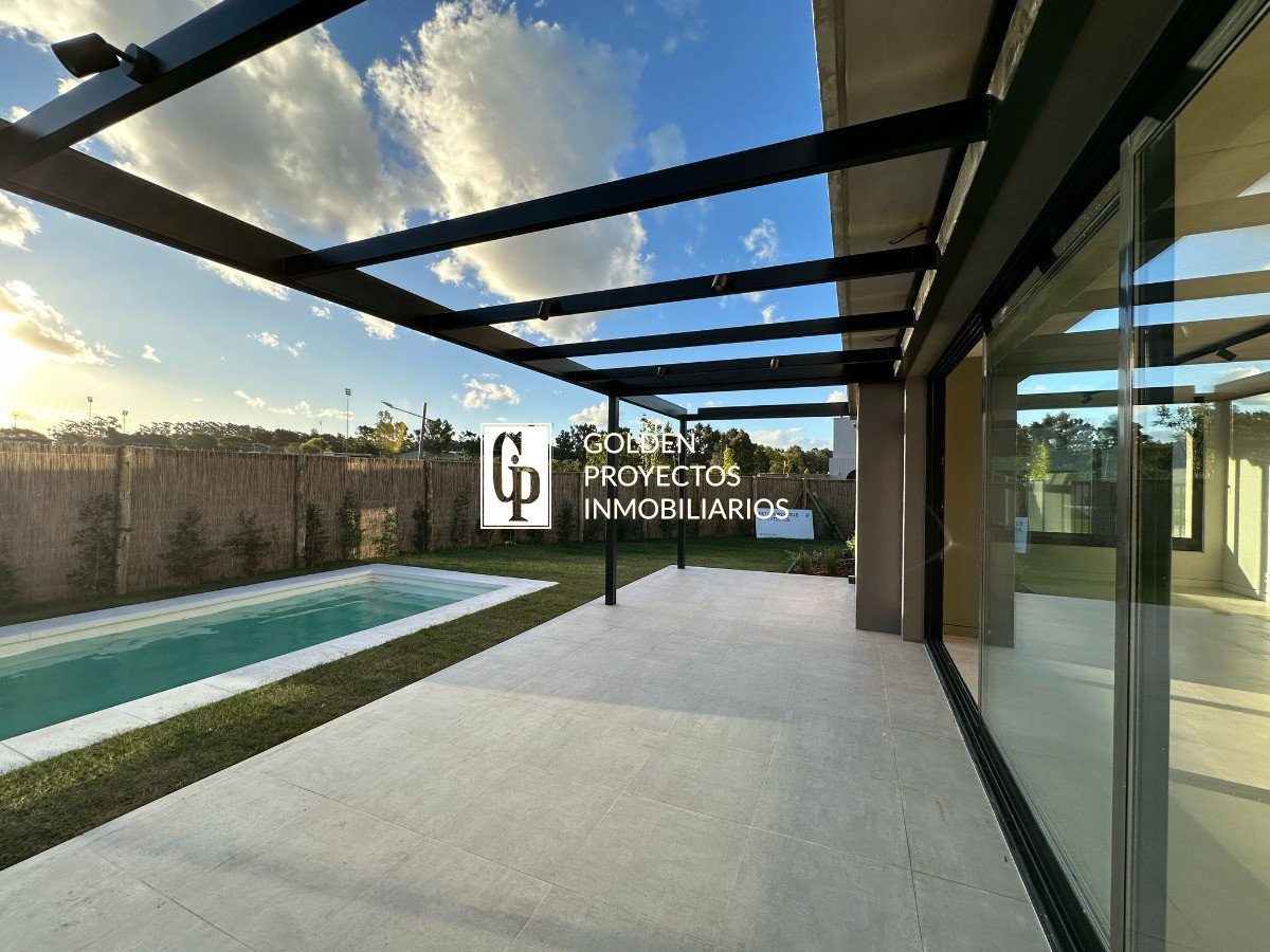 Casa ID.507 - Casa en Alquiler de 3 dormitorios Barrio Privado