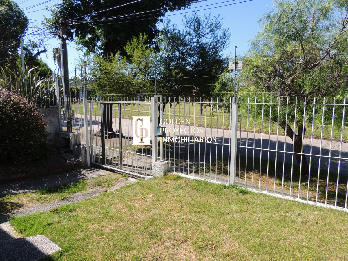 Casa ID.461/Casa-en-venta,4-dormitorios,Sayago. - Casa en venta,4 dormitorios,Sayago.