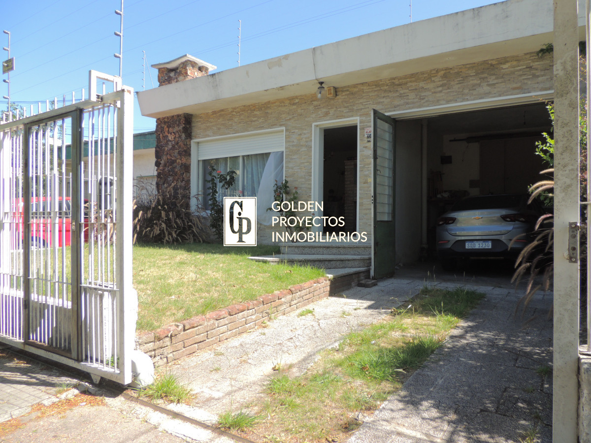 Casa ID.461/Casa-en-venta,4-dormitorios,Sayago. - Casa en venta,4 dormitorios,Sayago.