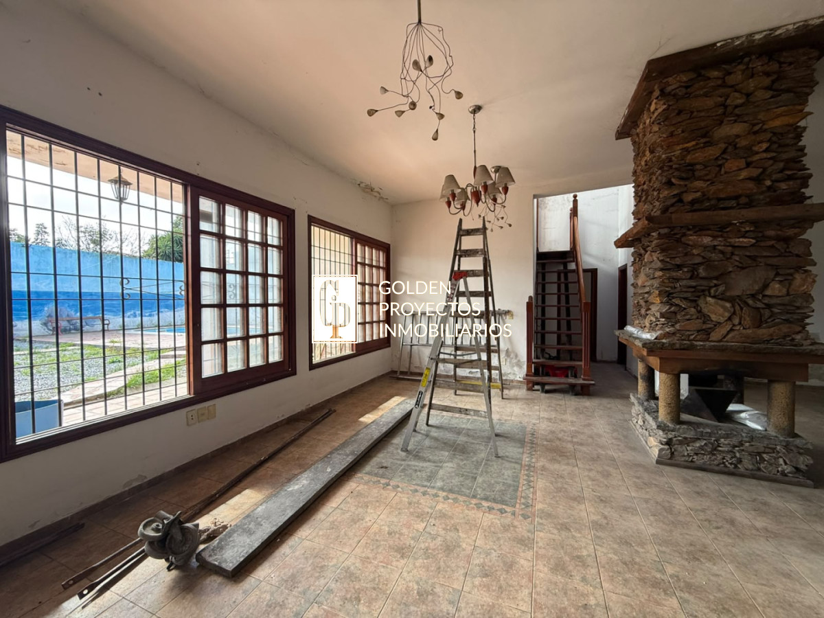 Casa ID.889 - Casa + local en Venta 3 dormitorios y Piscina en Unión 