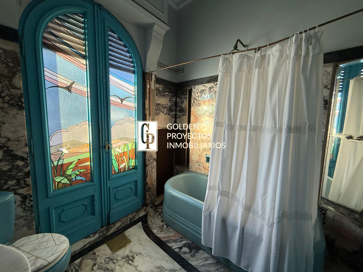 Casa ID.562/Casa-En-Venta-En-Palermo - Casa En Venta En Palermo
