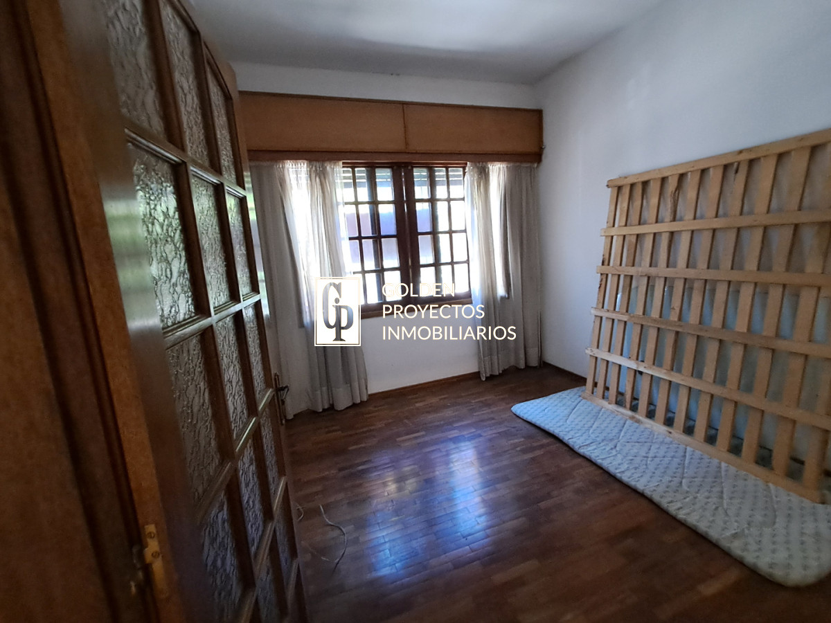 Casa ID.734/Casa-en-Venta-3-dormitorios-y-terraza-Brazo-Oriental - Casa en Venta 3 dormitorios y terraza Brazo Oriental