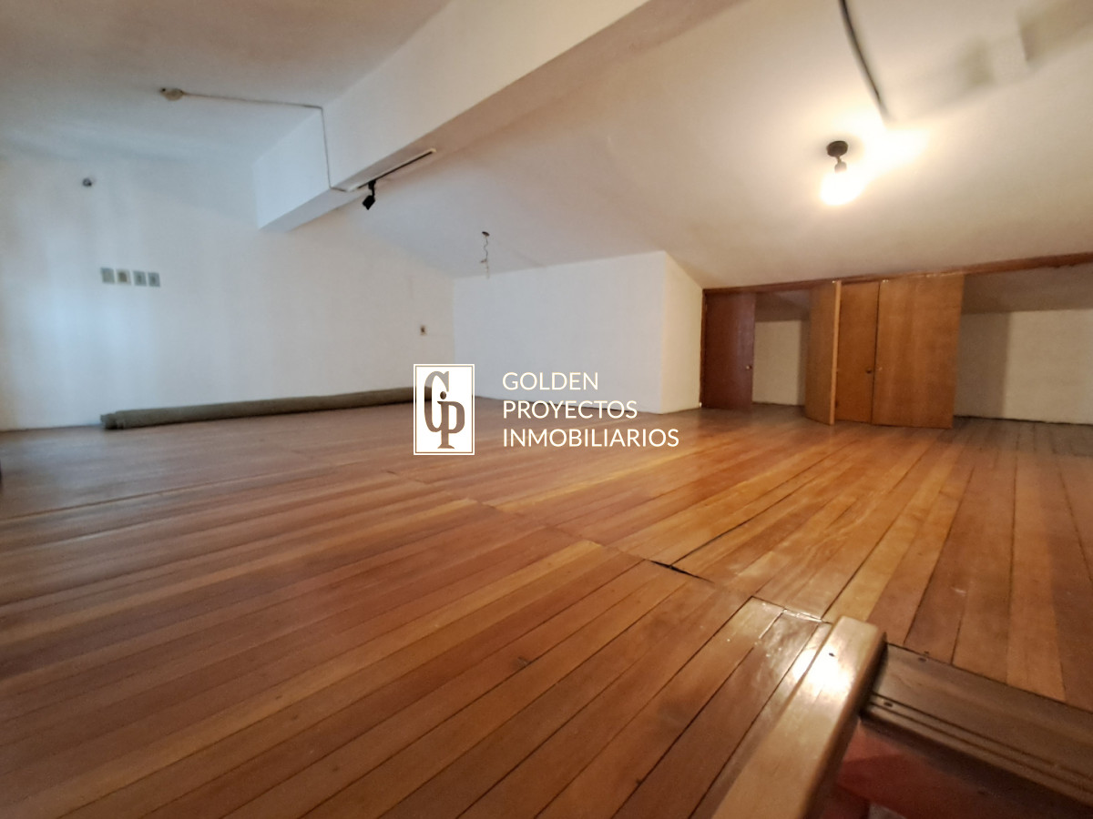 Casa ID.873/ - Casa en Venta Tres Dormitorios y Terraza con Parrillero en Brazo Oriental