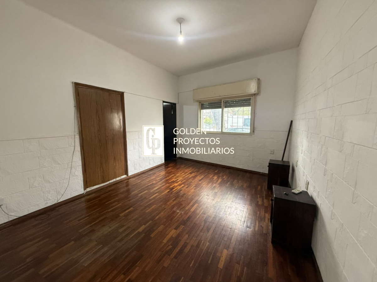 Casa ID.913 - Casa en Alquiler 3 dormitorios 3 baños y Garage Buceo 