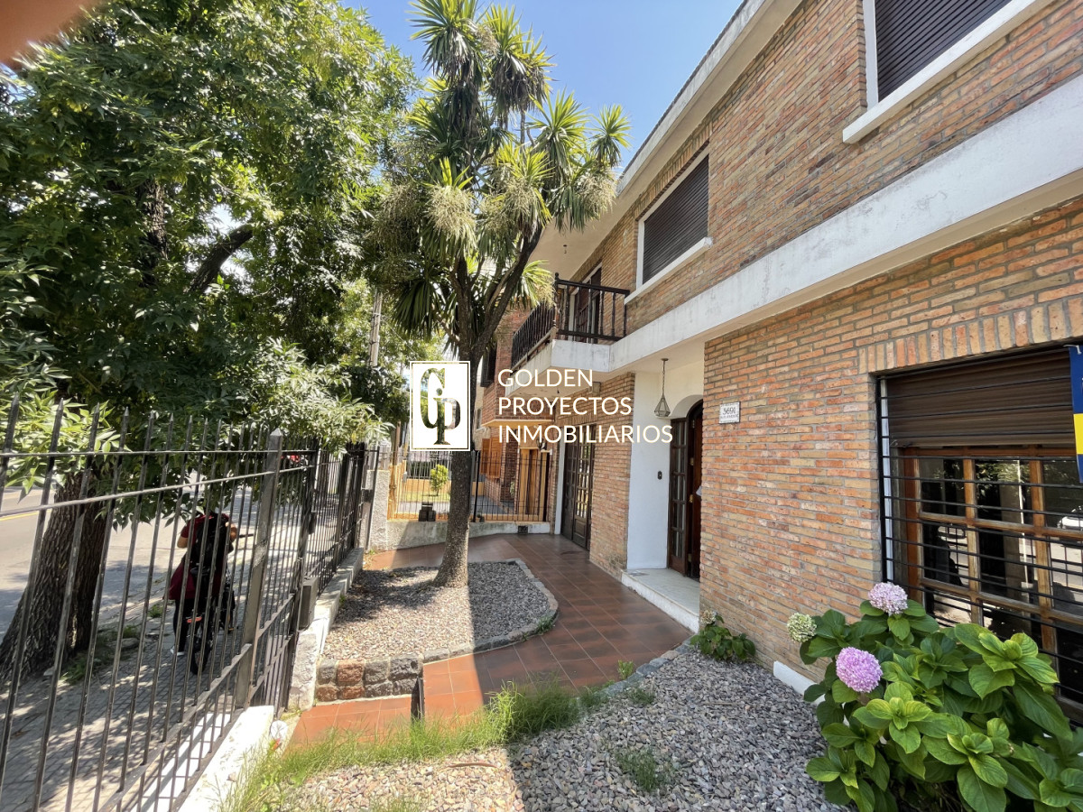 Casa ID.702/Casa- -apartamento-en-venta,4-dormitorios-y-garage,Buceo. - Casa + apartamento en venta,4 dormitorios y garage,Buceo.