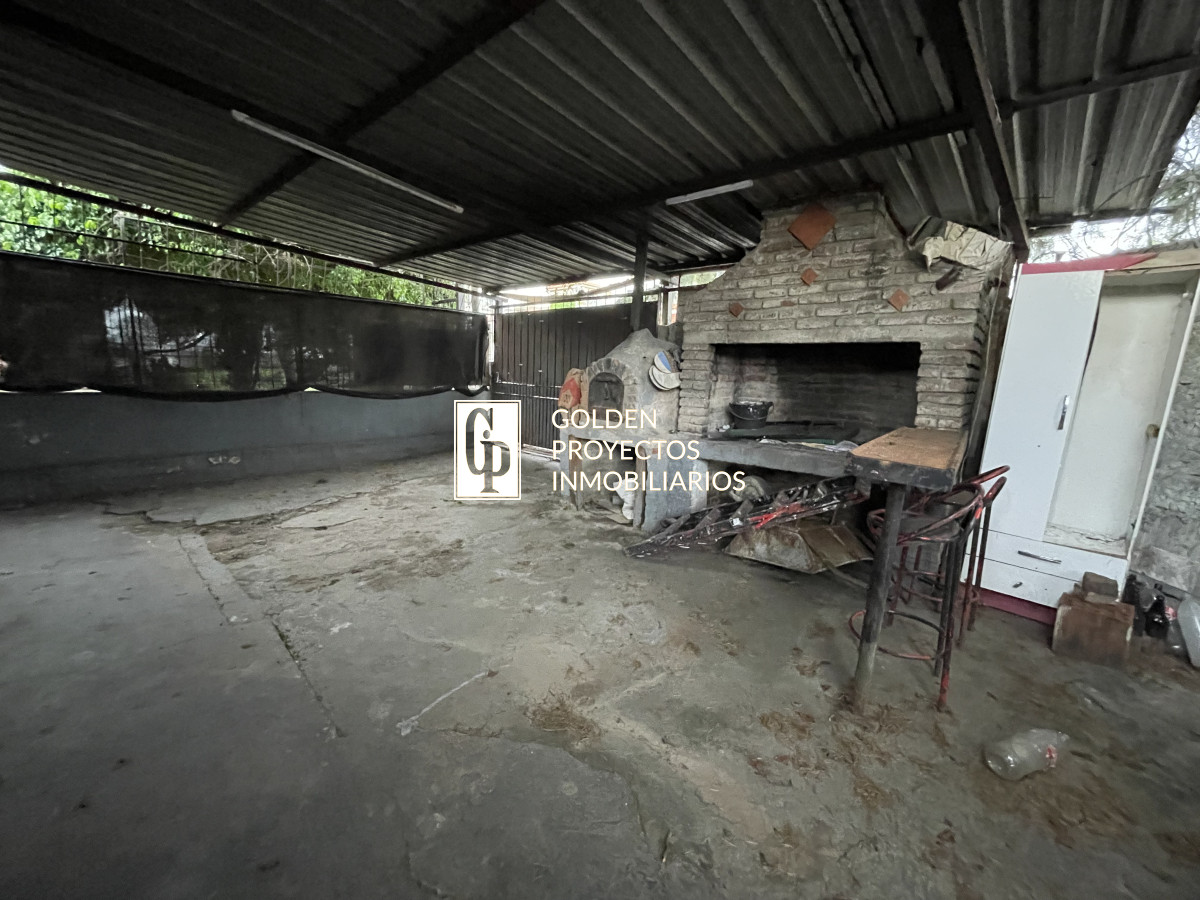 Casa ID.639 - Casa en venta,4 dormitorios,Aires Puros.