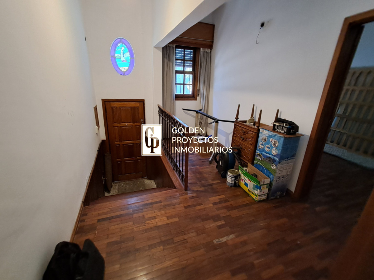 Casa ID.734/Casa-en-Venta-3-dormitorios-y-terraza-Brazo-Oriental - Casa en Venta 3 dormitorios y terraza Brazo Oriental