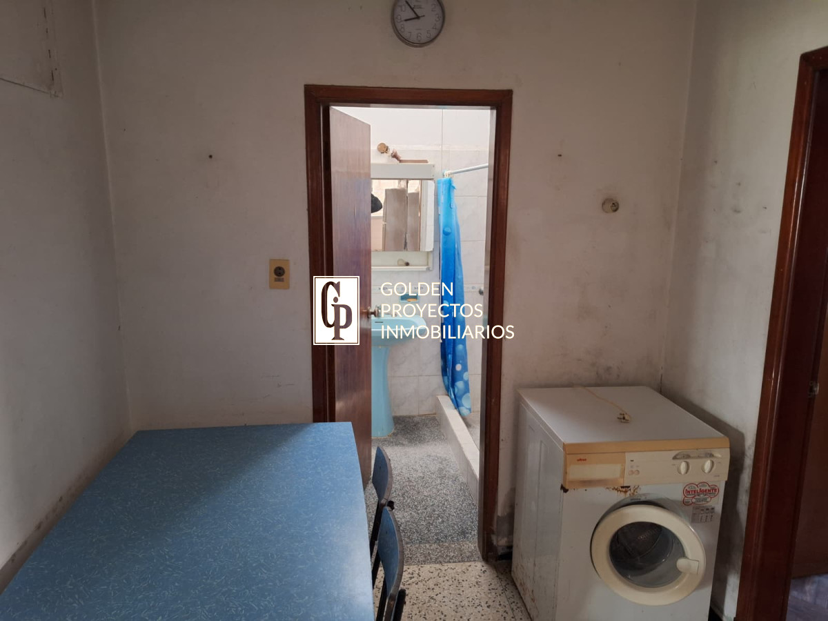 Casa ID.585 - Padrón Único en Venta con 4 unidades en Bella Italia