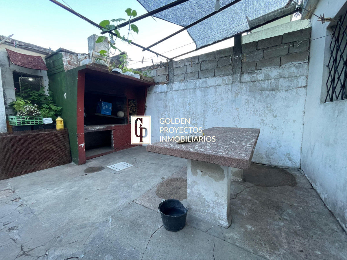 Casa ID.251 - Padron unico en venta con renta,Maroñas.