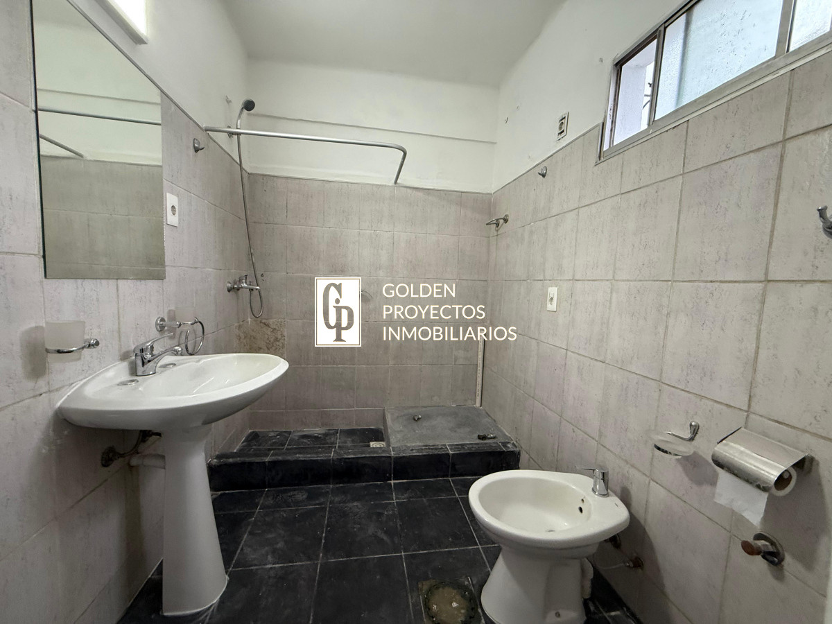 Casa ID.559 - Casa en Alquiler 3 dormitorios en Brazo Oriental