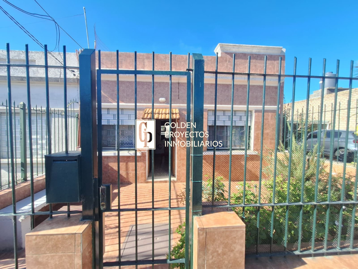 Casa ID.824 - Casa en Venta o Inversion Tres Dormitorios en Curva de Maroñas