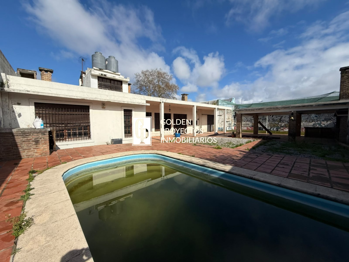 Casa ID.889 - Casa + local en Venta 3 dormitorios y Piscina en Unión 