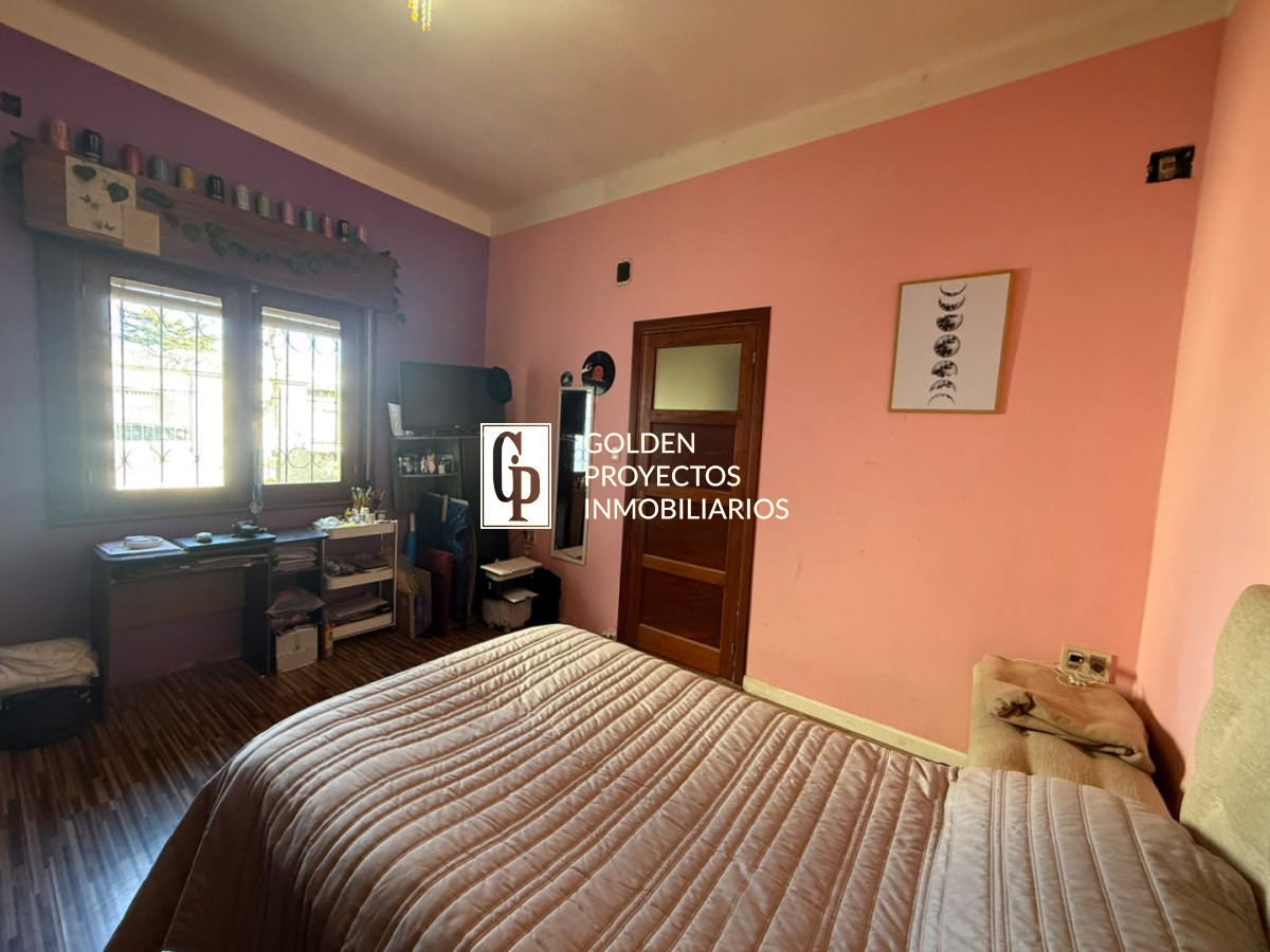 Casa ID.865/Casa-en-Venta-4-dormitorios-y-Fondo-La-Blanqueada- - Casa en Venta 4 dormitorios y Fondo La Blanqueada 