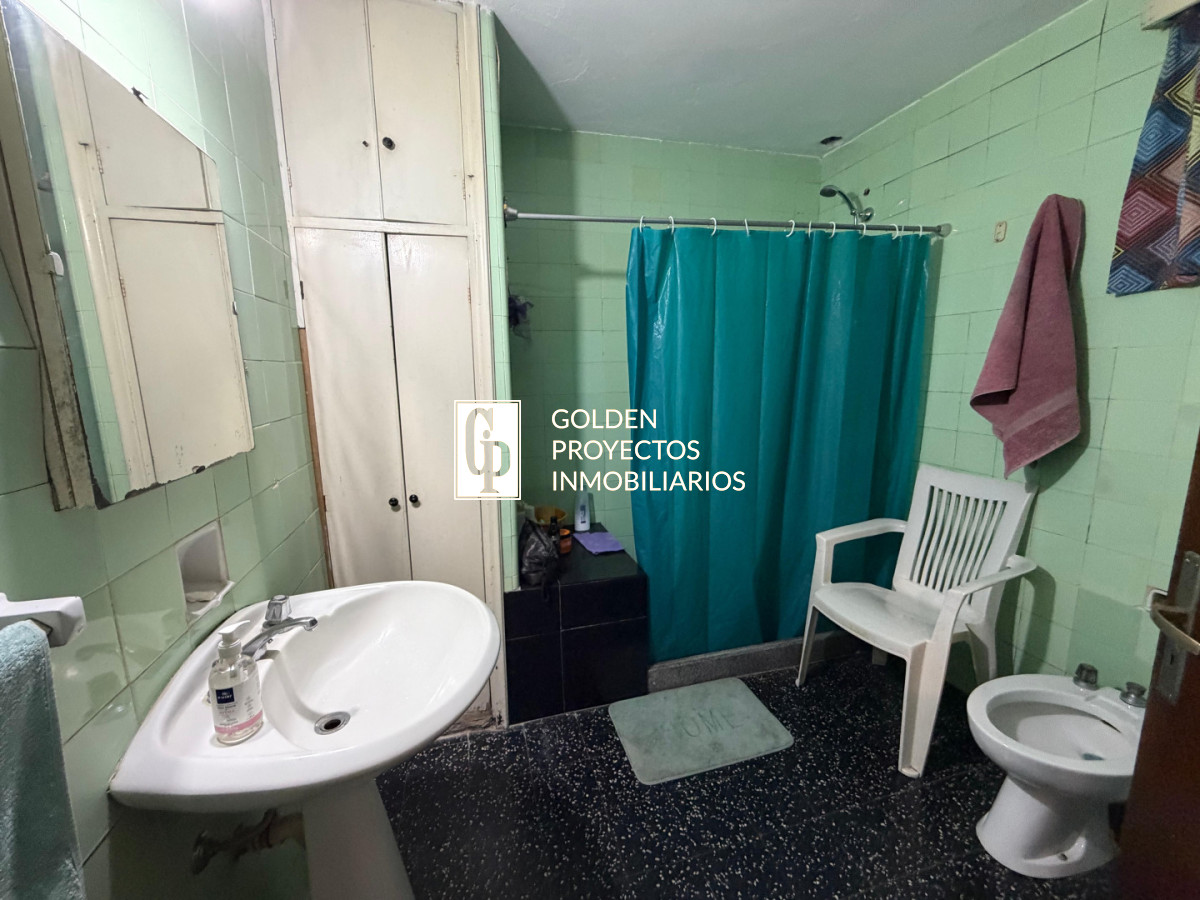 Casa ID.855/Padron-único-en-Venta-3-Casas-en-Buceo - Padron único en Venta 3 Casas en Buceo