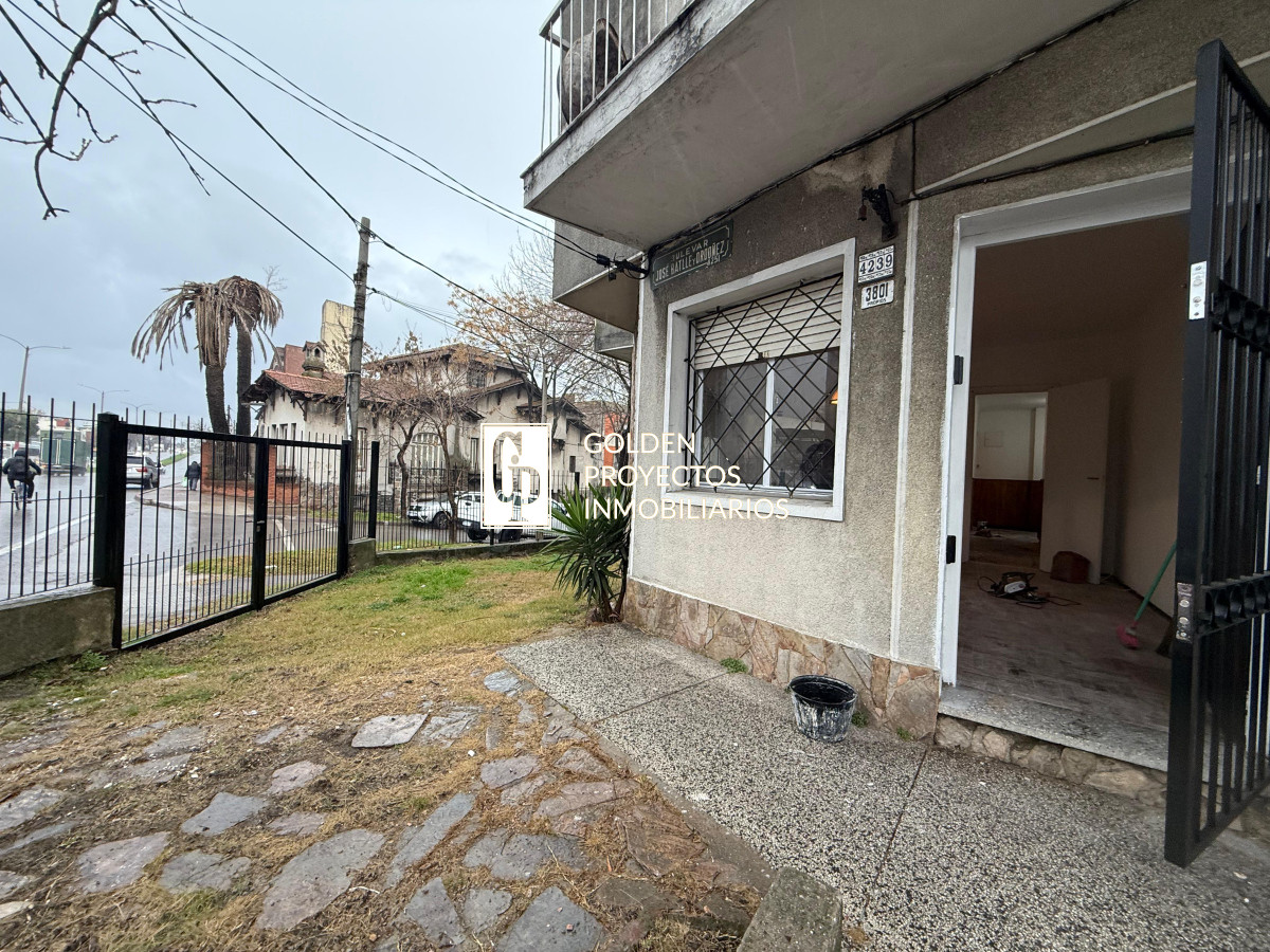 Casa ID.559 - Casa en Alquiler 3 dormitorios en Brazo Oriental