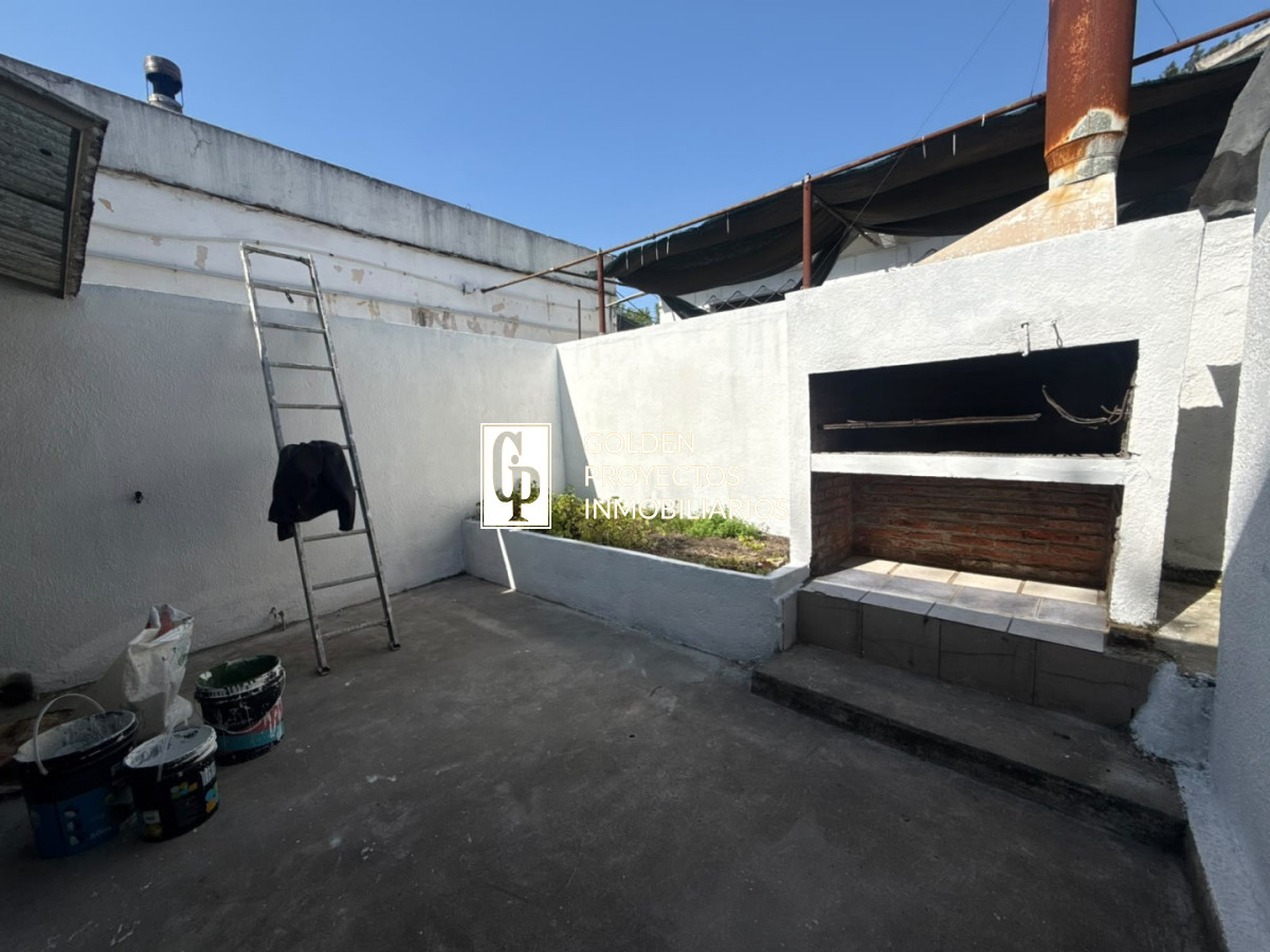Casa ID.895 - Casa en Alquiler 2 dormitorios y Patio La Blanqueada 