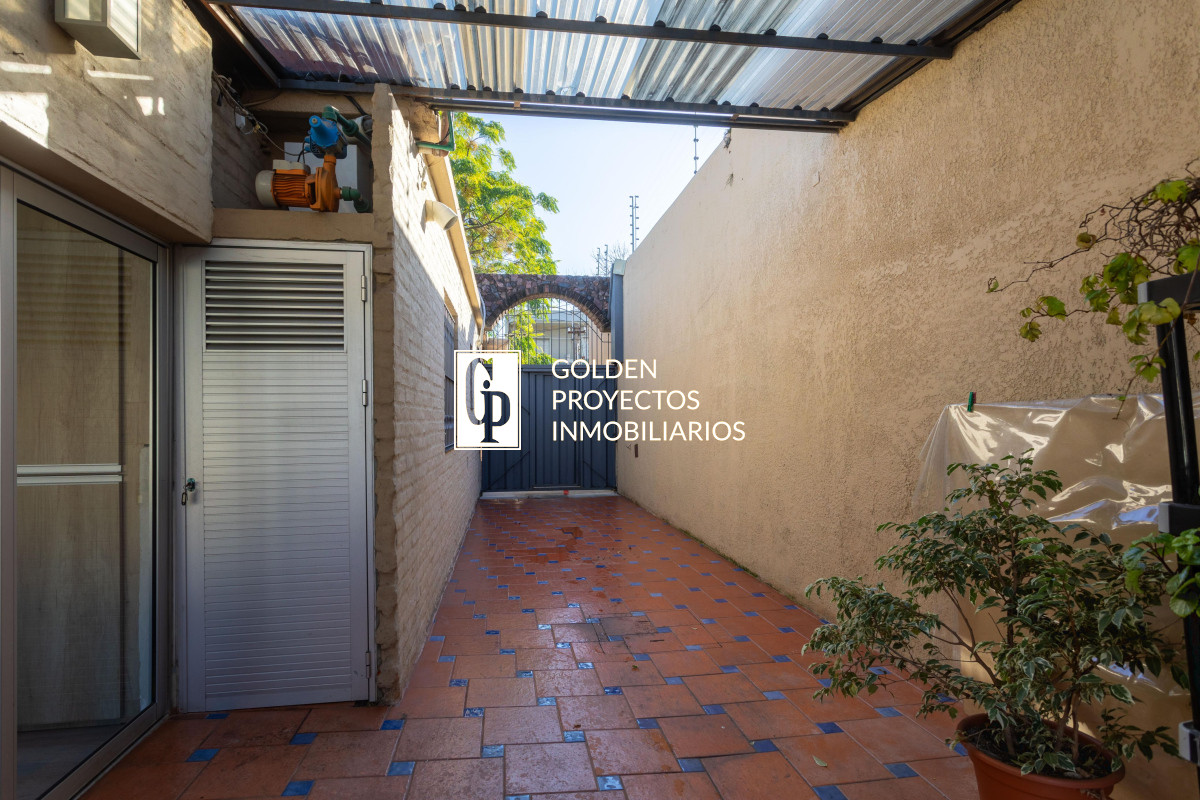 Casa ID.535 - Casa en Venta 3 Dormitorios , Atahualpa 