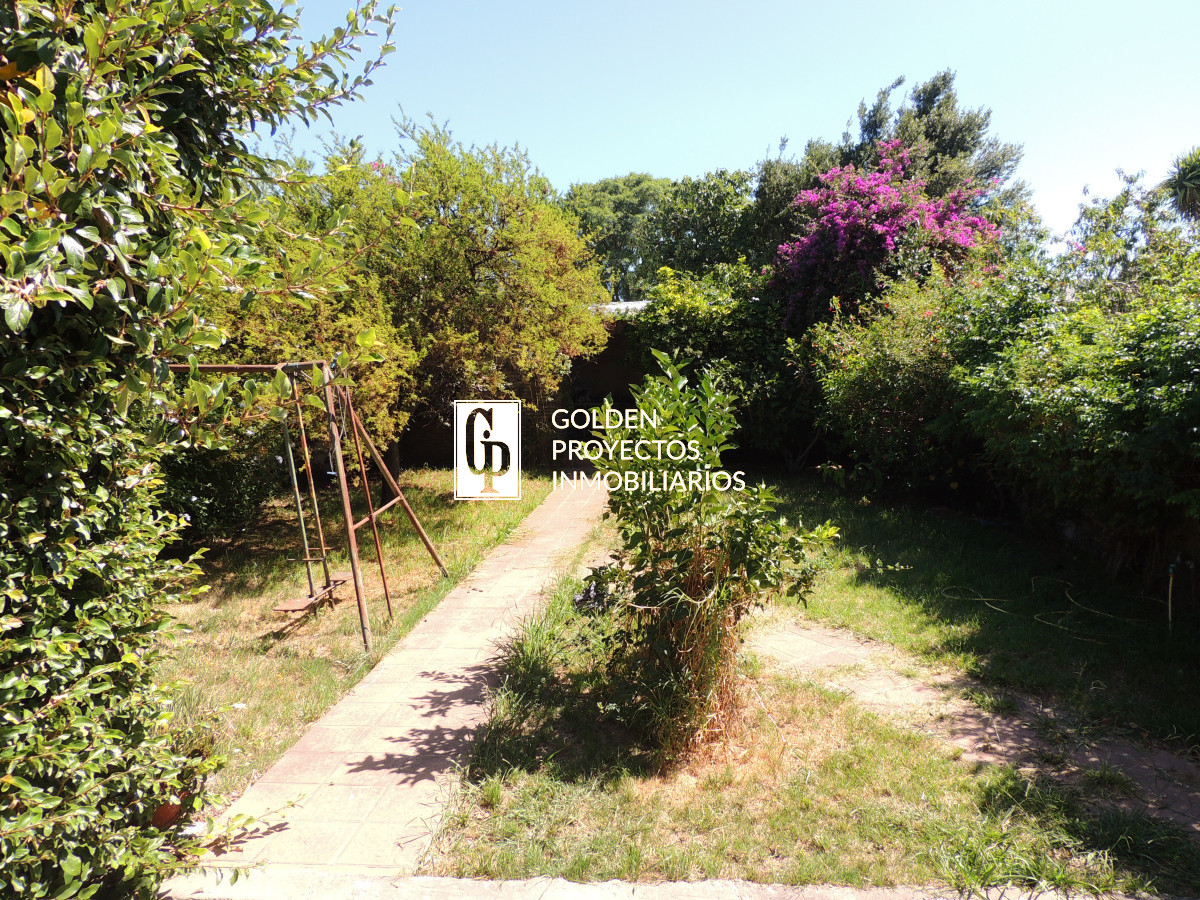 Casa ID.461/Casa-en-venta,4-dormitorios,Sayago. - Casa en venta,4 dormitorios,Sayago.