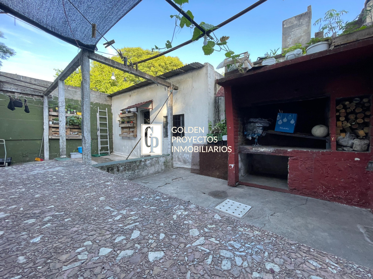 Casa ID.251 - Padron unico en venta con renta,Maroñas.