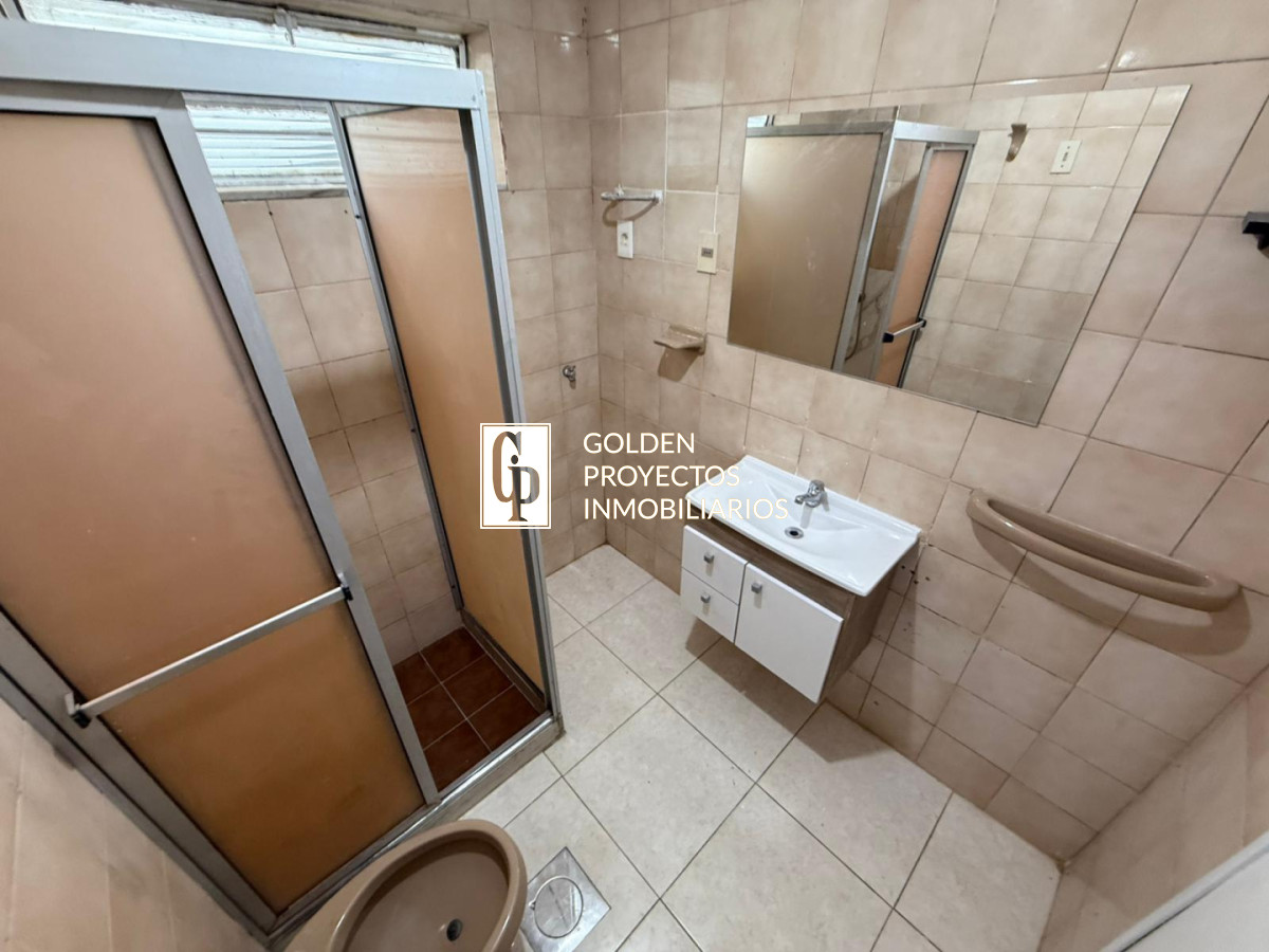 Casa ID.753 - Casa en Alquiler Parque Batlle 2 dormitorios y Parrillero