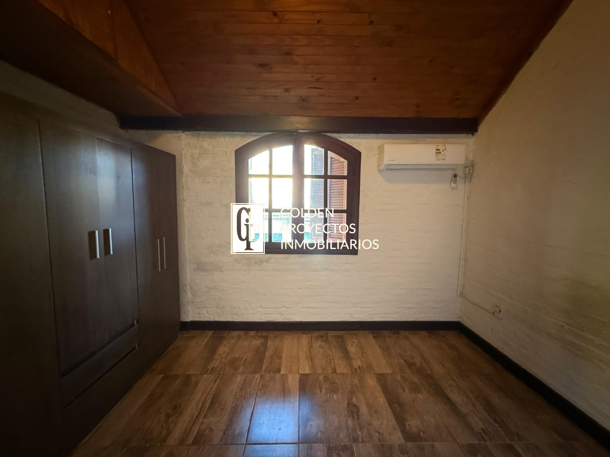 Casa ID.576/Casa-En-Venta-De-2-Dormitorios-En-La-Blanqueada - Casa En Venta De 2 Dormitorios En La Blanqueada
