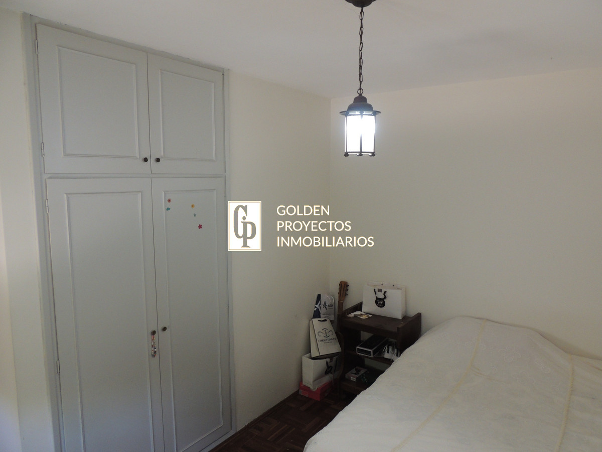 Casa ID.461/Casa-en-venta,4-dormitorios,Sayago. - Casa en venta,4 dormitorios,Sayago.