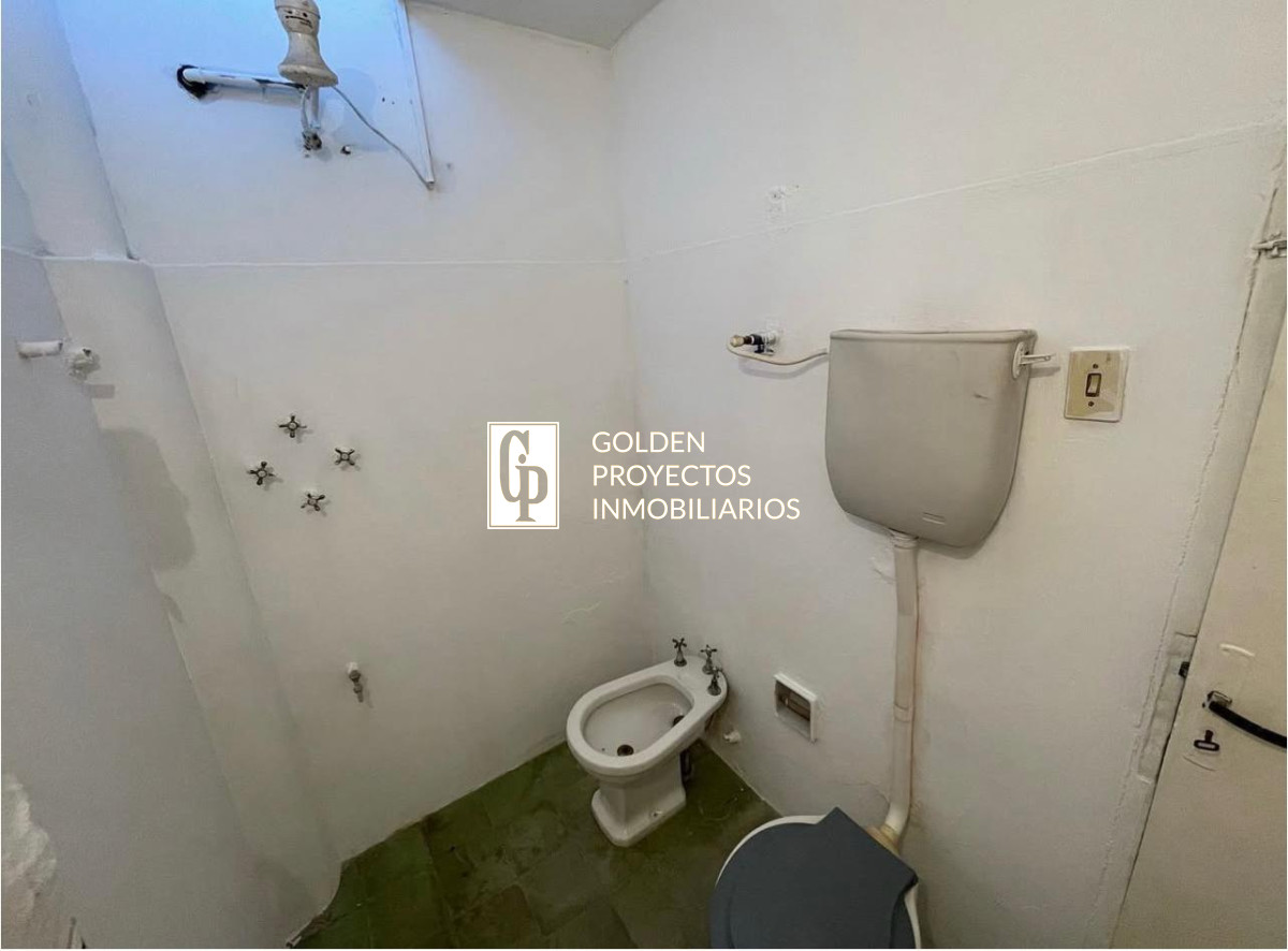 Casa ID.440 - Casa 1 dormitorio, cochera y patio Cerrito 
