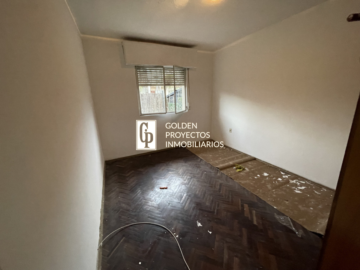 Casa ID.902/casa-en-alquiler-dos-dormitorios-con-garage-en-malvin - casa en alquiler dos dormitorios con garage en malvin