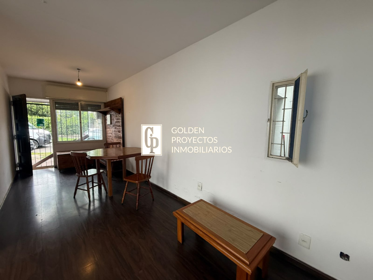 Casa ID.913 - Casa en Alquiler 3 dormitorios 3 baños y Garage Buceo 
