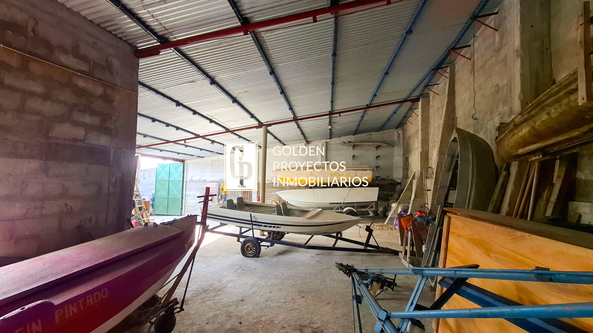 Casa ID.677 - Casa En Venta 2 Dormitorios con Monoambiente Y Taller en Santa Catalina