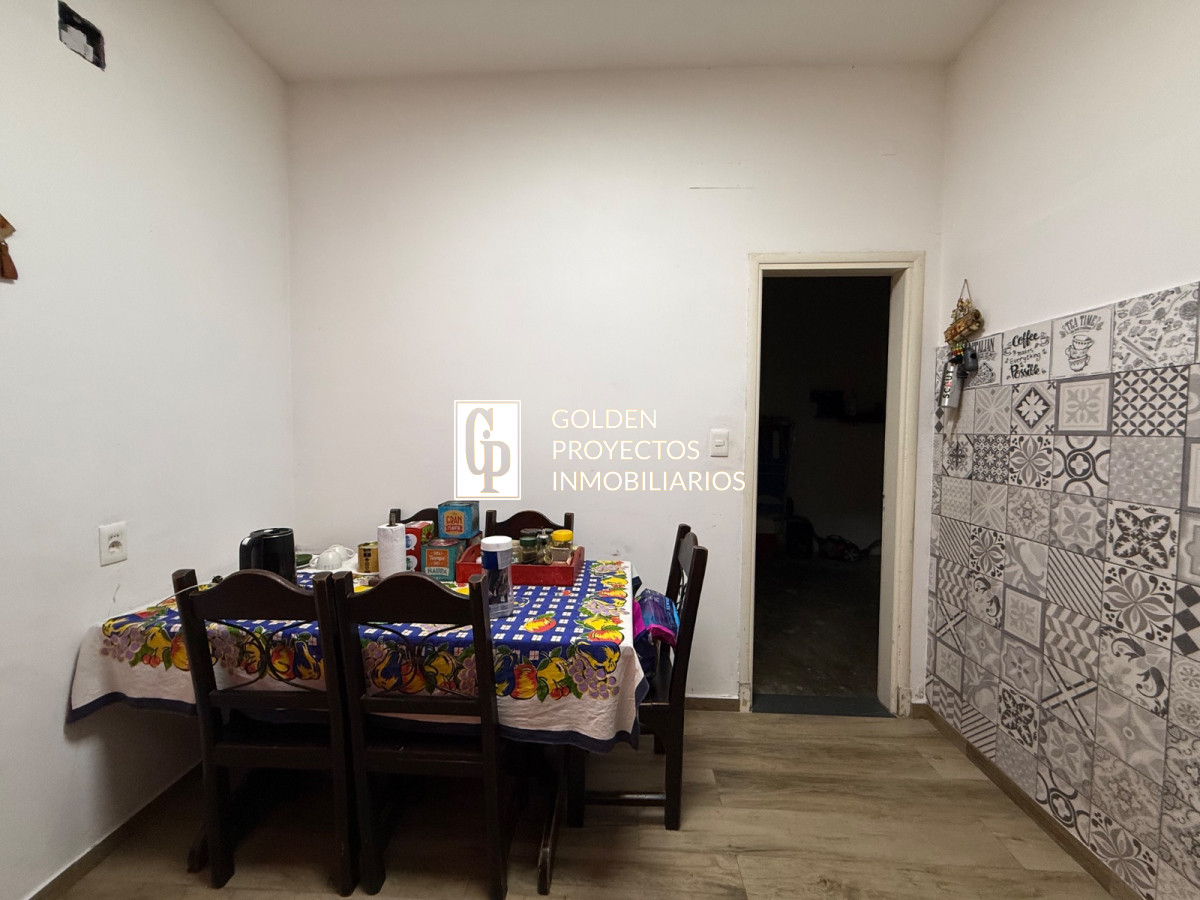 Casa ID.432/Casa-en-Venta-3-dormitorios-2-baños-garage-en-Brazo-Oriental- - Casa en Venta 3 dormitorios 2 baños garage en Brazo Oriental 