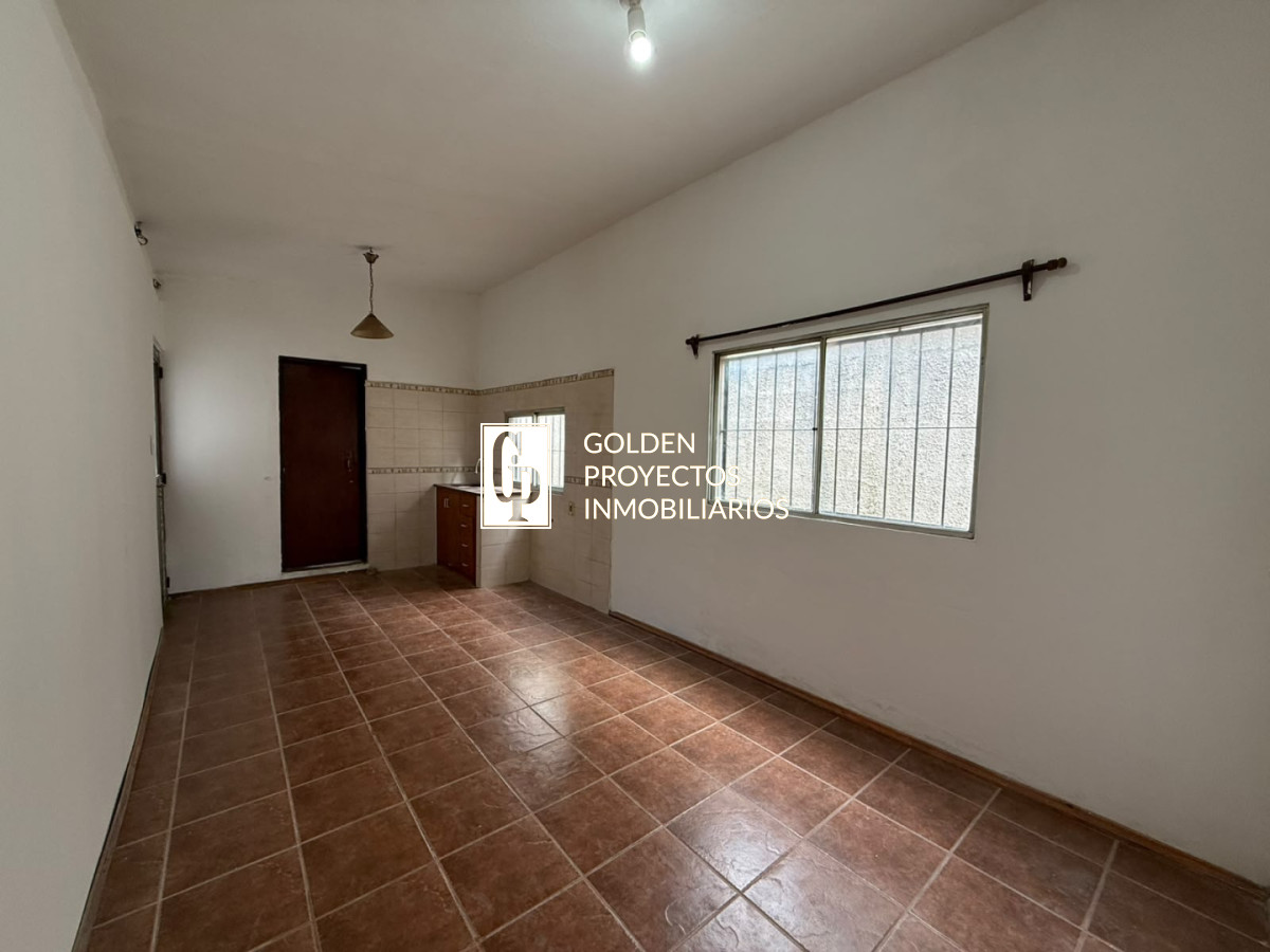Casa ID.862/Casa-en-Alquiler-2-dormitorios-en-Colón- - Casa en Alquiler 2 dormitorios en Colón 
